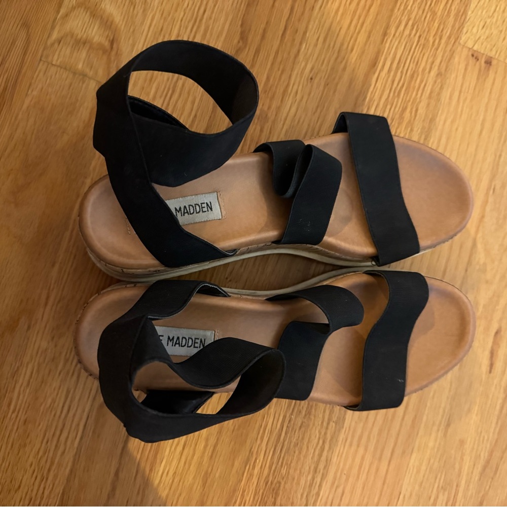 Steve Madden Black and Tan Women's Sandals